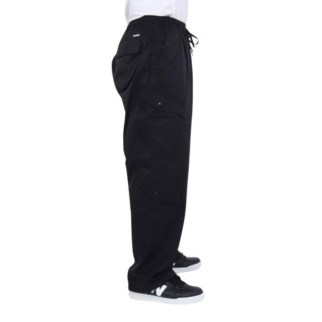 エクストララージ(XLARGE)MULTI POCKET EASY カーゴパンツ