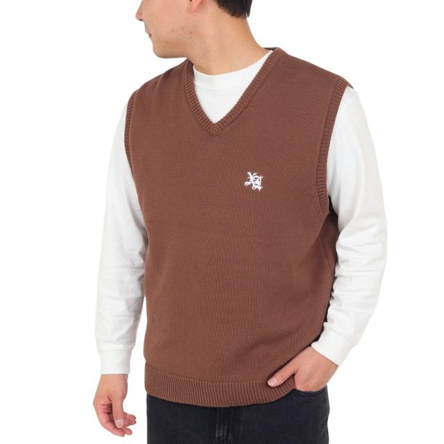エクストララージ(XLARGE)ニットベスト メンズ OLD ENGLISH  101233015001-BROWN(Men’…の通販は