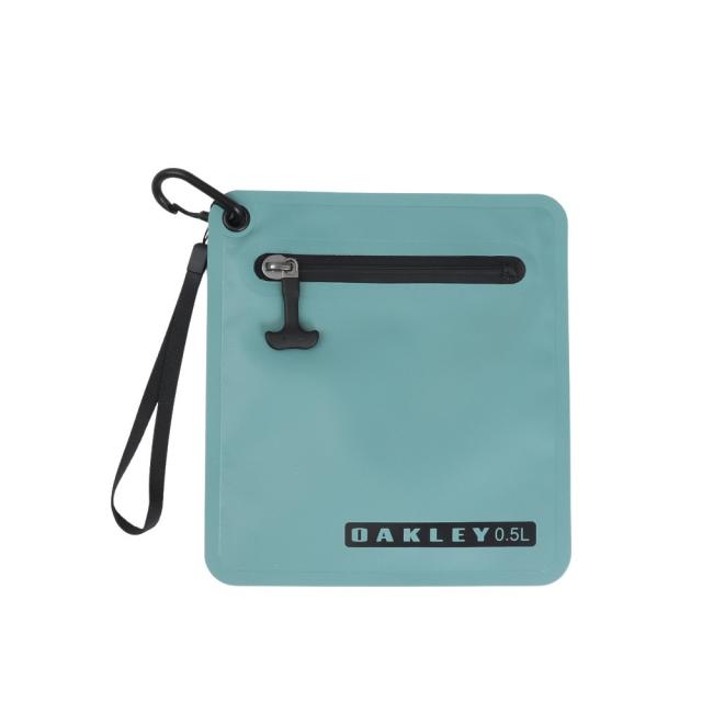 OAKLEY 四つ折りレザーウォレット