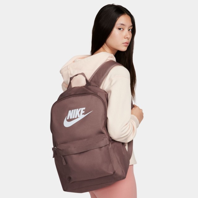 ポイント10％！ 3/23 21:00〜22:59限定】ナイキ(NIKE)リュック