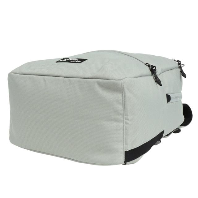 オークリー(OAKLEY)Essential Light Daypack M 8.0 FW バックパック