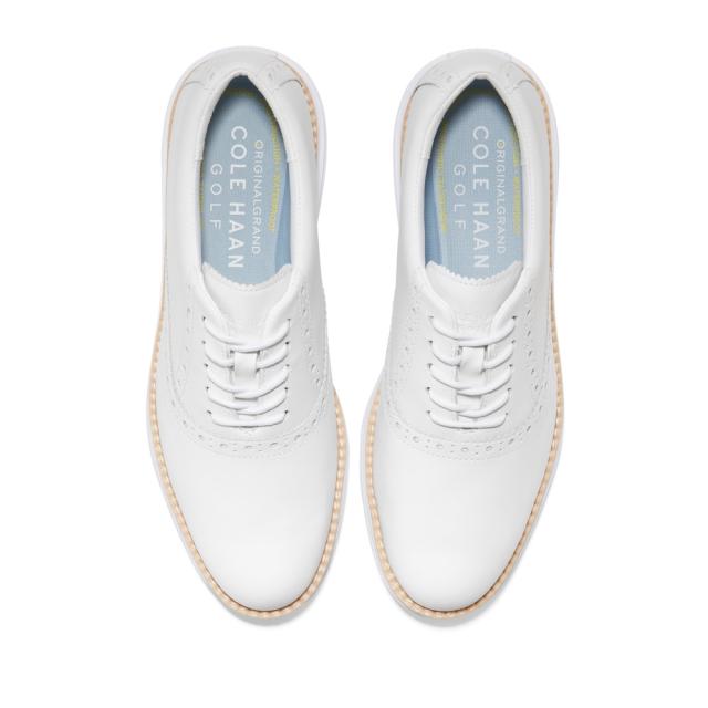 Cole Haan 防水ホワイトゴルフシューズ　24.5センチ スパイクレス Cole Haan 防水ホワイトゴルフシューズ24.5センチ スパイクレス