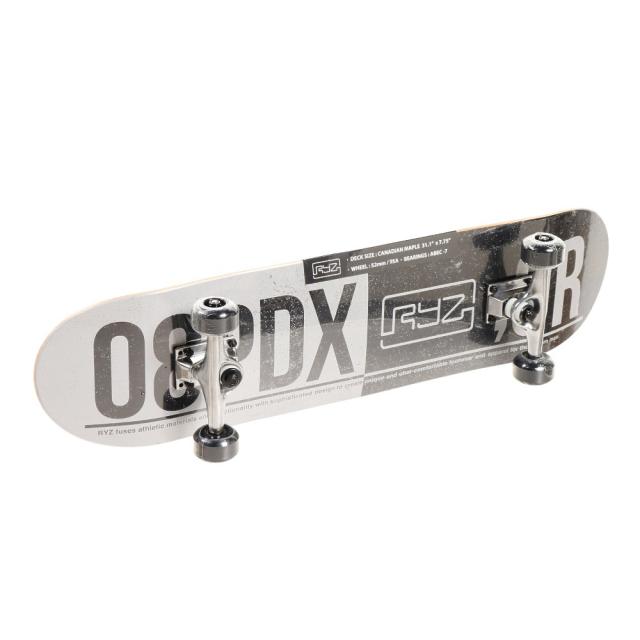 【新品 未使用】ライズ RYZ スケートボード コンプリート7.48 バッグ付き 新品未使用 ライズ RYZ スケートボード スケボー コンプリート7.48
