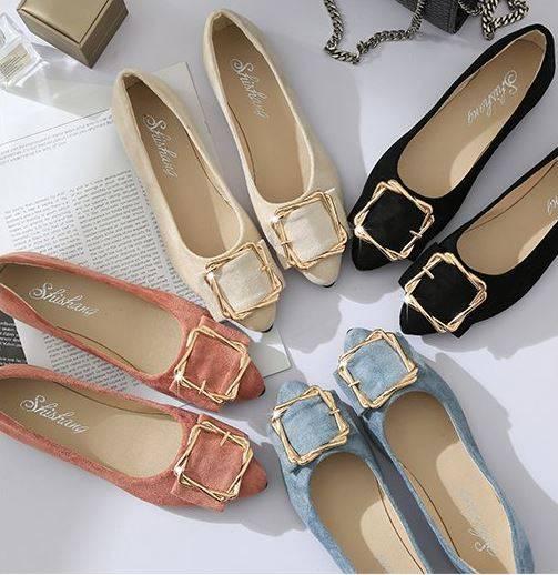 シューズ パンプス レディース 靴 シューズ フラットシューズ おしゃれ メタル装飾 スエード ポインテッドトゥ ローヒール パンプス の通販はau Pay マーケット Leaflower