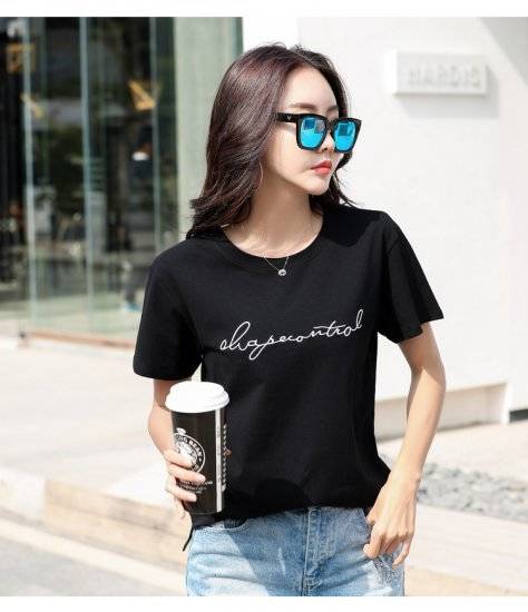 Tシャツ 大きいサイズ レディース 春 春夏 Tシャツ 半袖 Tシャツ 白tシャツ 大きいサイズ Tシャツ 大きいサイズ レディース 春 春夏 の通販はau Pay マーケット Leaflower