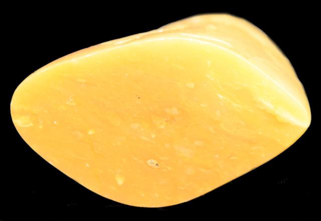 【送料無料】天然 寿山石 Shoushan stone 高山黄 高山石 手彫り 印材 未使用 旧蔵 福建省原石 置物 稀少 唐物古玩 印鑑 篆刻 威龍彩雲通販_5