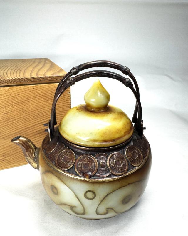 送料無料】時代物 古玉刳り貫き急須 約1.4kg茶壺 伝世品焼物 美術 唐物 
