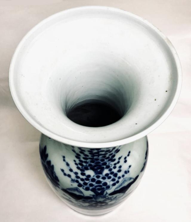 【送料無料】清時代中期 古染付 花紋様 大花瓶 伝世品焼物 青花 呉須 ウブ品 入手困難 骨董 中国古玩 (旧家蔵出し) 威龍彩雲通販_7