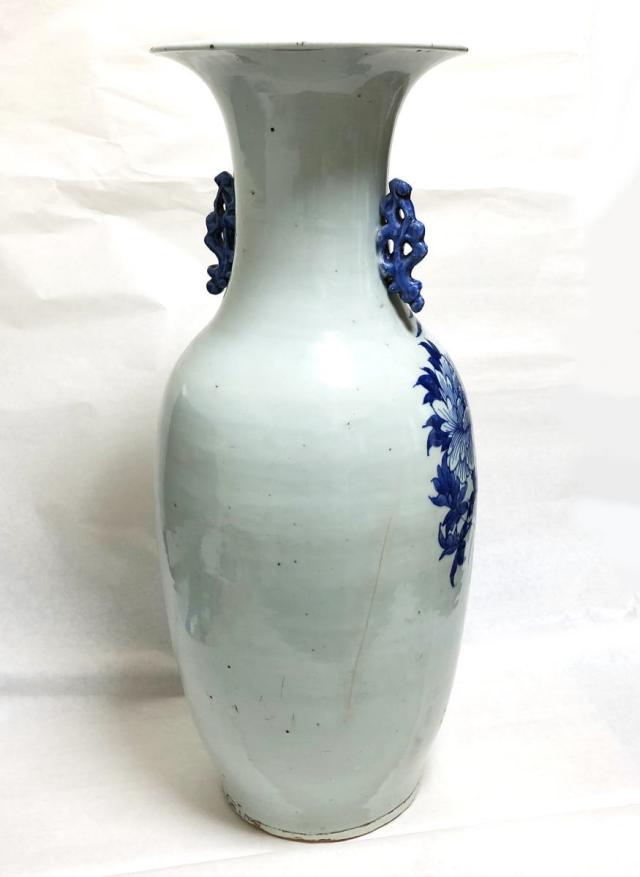 【送料無料】清時代中期 古染付 牡丹花鳥紋様 磁器大花瓶 文物商店蝋印鑑定 呉須 伝世品焼物 青花 骨董 中国古玩 (旧家蔵出し) 威龍彩雲通販_6
