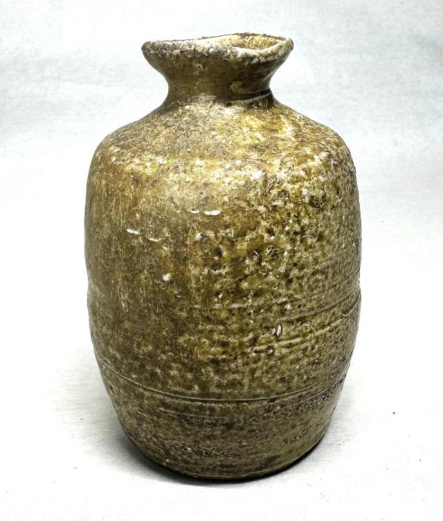 桃山～江戸初期 朝鮮唐津徳利 美術館級 古箱有り 貴重 骨董 茶道具 桃山～江戸初期 朝鮮唐津徳利 美術館級 古箱有り 貴重 骨董