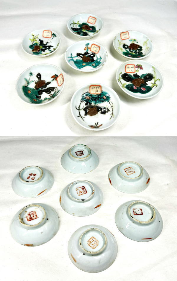 中国美術 古玩 粉彩蝶々蜻蛉紋樣皿 中国美術 古玩 粉彩蝶々蜻蛉紋樣皿 中国美術 古玩 粉彩蝶々蜻蛉紋樣皿