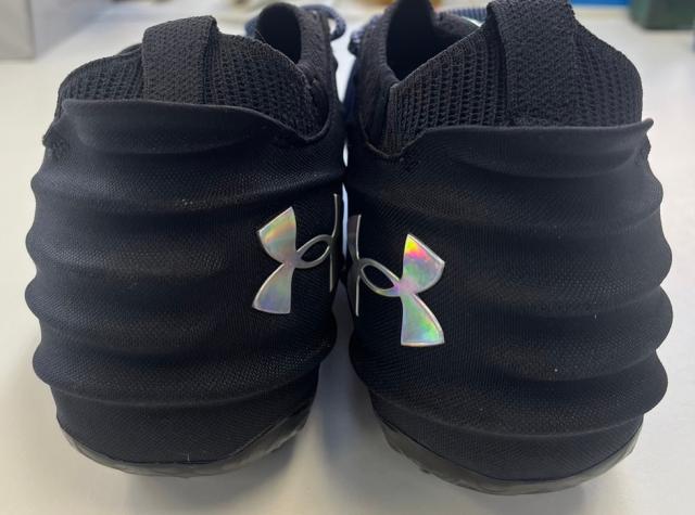 即納 アンダーアーマー メンズ ブラースモーク 2.0 アメフトスパイク