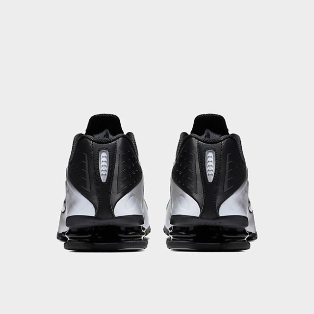 ナイキ メンズ Nike Shox R4 Casual Shoes スニーカー Black/Black