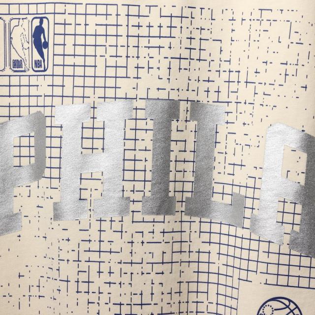ナイキ メンズ Tシャツ シクサーズ Philadelphia 76ers Nike Courtside Splatter T-Shirt -  ナイキ メンズ Tシャツ シクサーズ Philadelphia 76ers Nike Courtside