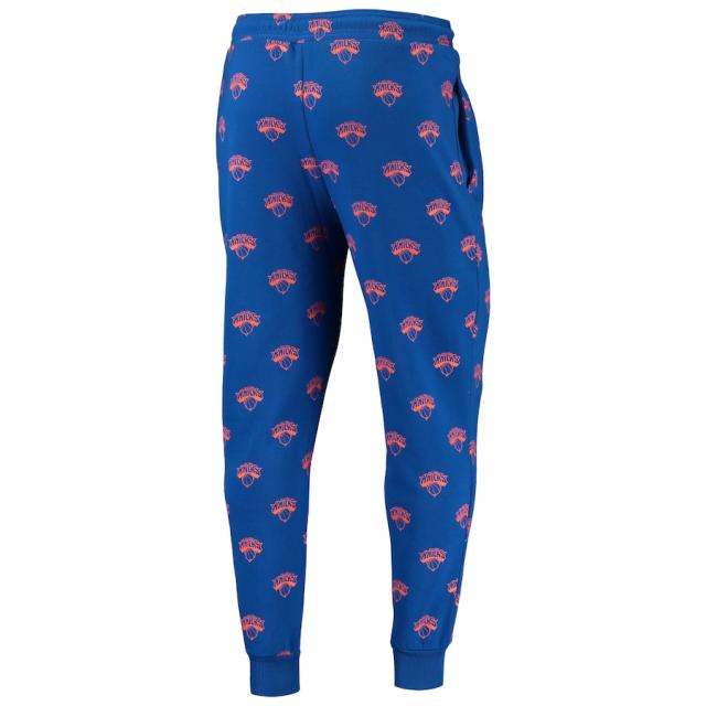 ワイルドコレクティブ メンズ スウェットパンツ ジョガーパンツ New York Knicks The Wild Collective Allover Logo Jogger Pants - Royal_2