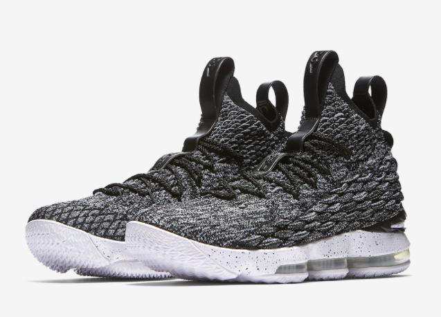 ナイキ メンズ バッシュ NIKE LEBRON 15 XV 