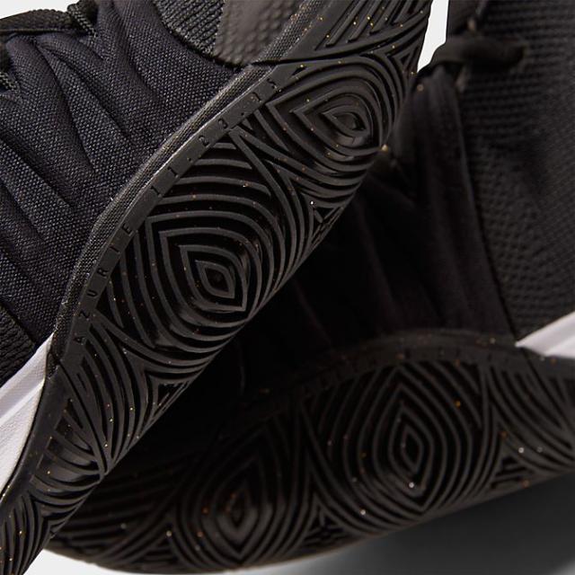ナイキ メンズ カイリー5 Nike Kyrie 5 バッシュ Black/Metallic Gold