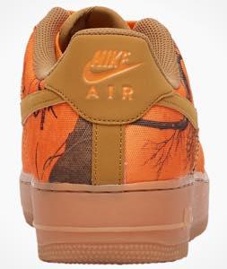 ナイキ メンズ エアフォース１ Nike Air Force 1 LV8 スニーカー Orange Blaze/Wheat/Gum Medium Brown ナイキ メンズ エアフォース1 Nike Air Force 1 LV8 スニーカー