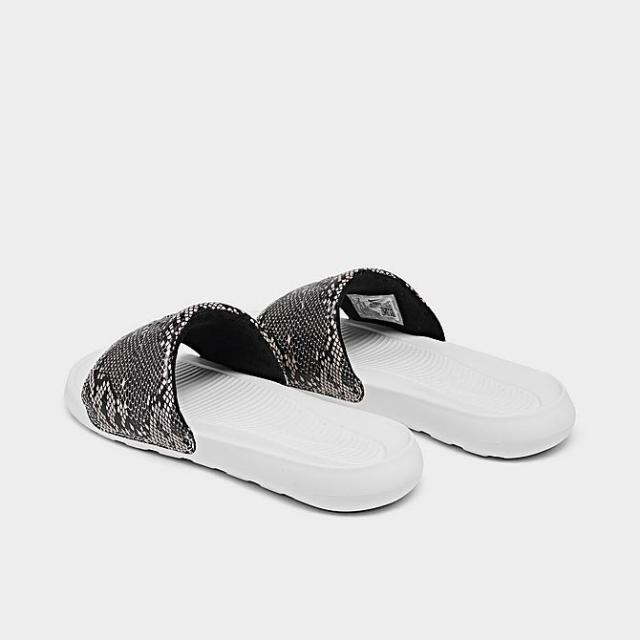 ナイキ レディース ベナッシ NIKE VICTORI ONE PRINT SLIDE サンダル Desert Sand/Black/Summit White ナイキ レディース ベナッシ NIKE VICTORI ONE PRINT SLIDE サンダル