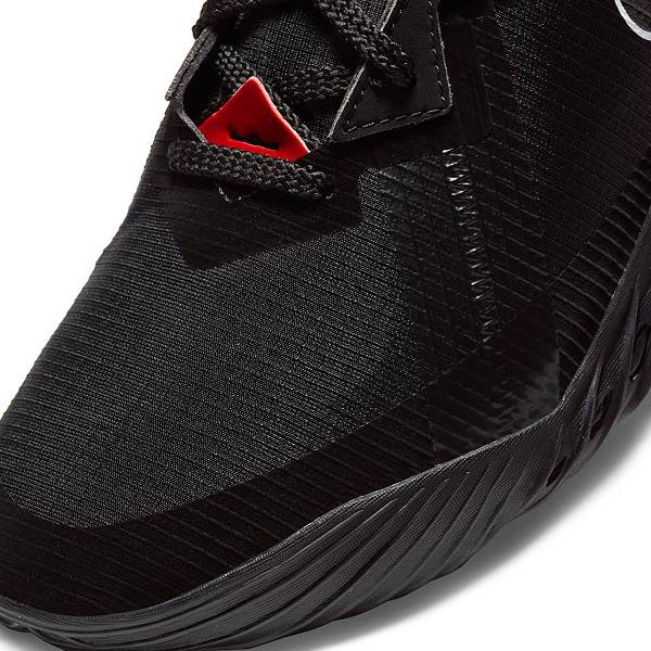 ナイキ メンズ バッシュ Nike Lebron 18 Low - Blk/Wht/Uni Red_4