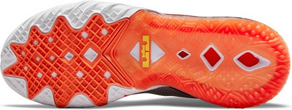 ナイキ メンズ バッシュ Nike LeBron 18 Low - White/Bright Crimson/Blk_1