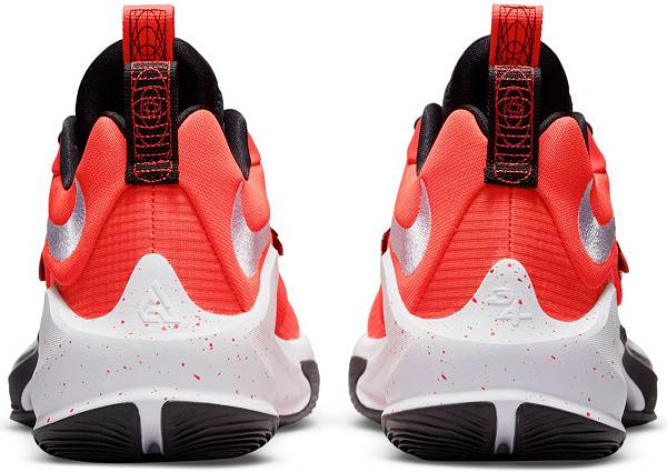 ナイキ メンズ バッシュ Nike Zoom Freak 3 Basketball Shoes - Crimson/White/Black