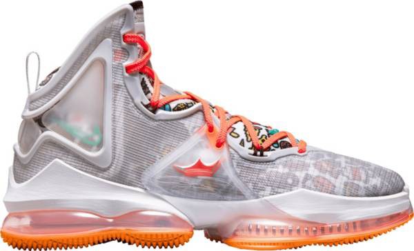 ナイキ メンズ バッシュ Nike LeBron 19 Basketball Shoes - White/Orange/Aurora Green