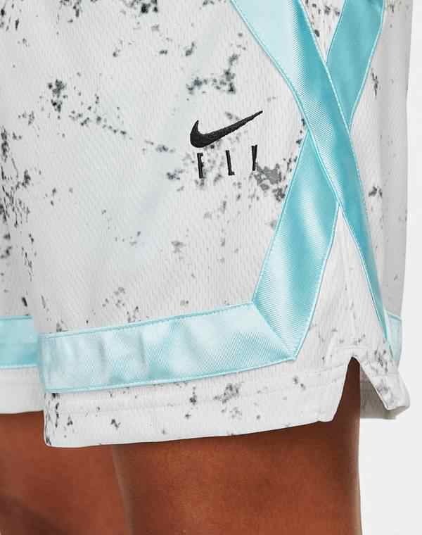 ナイキ レディース バスパン ハーフパンツ Nike Women's Fly Crossover Basketball Shorts - Pure  Platinumの通販はau PAY マーケット - troisHOMME(トロワオム) | au PAY マーケット－通販サイト