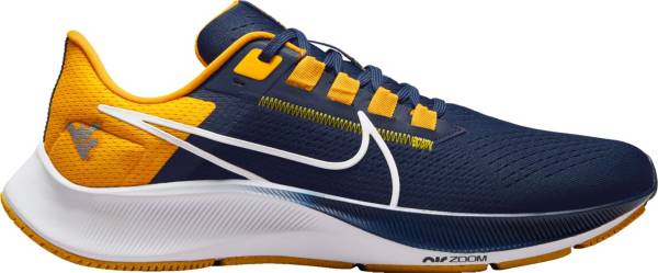 ナイキ メンズ ランニングシューズ Nike Air Zoom Pegasus 38 WVU Running Shoes　- West Virginia Yellow/Blueの通販は