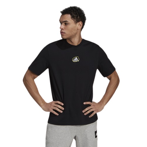 アディダス メンズ Tシャツ adidas Scrbbl T-Shirt - Black/Yellowの通販は