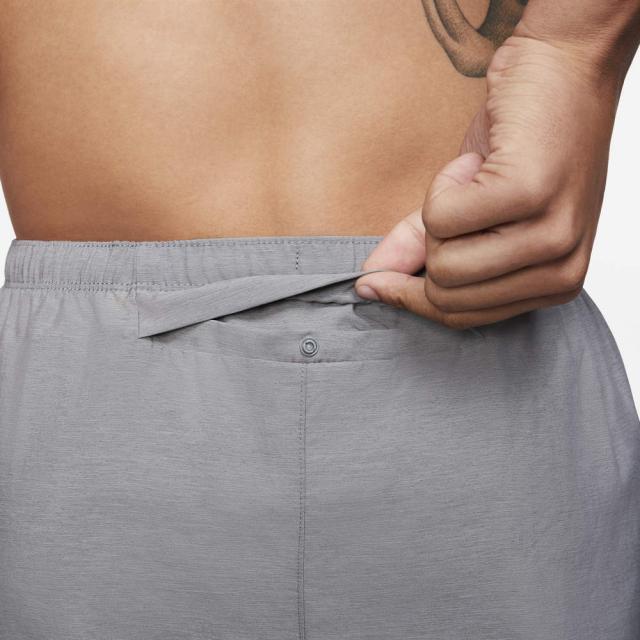 ナイキ メンズ ショーツ Nike DF Challenger 7" BF Shorts - Smoke Grey Heather/Reflective Silver_4