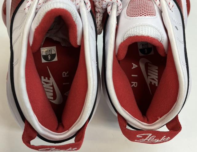 Nike Zoom バスケットボールシューズ ホワイト/レッド Nike Zoom バスケットボールシューズ ホワイト/レッド - メルカリ