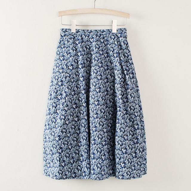 スカート ひざ丈 ハイウエスト ファスナー フレア 上品 小花柄 花柄 青 フェミニン 大人可愛い レトロ レディース 春夏 Z 134の通販はau Pay マーケット K M Base