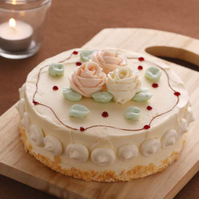 バタークリームケーキ 6号サイズ ケーキ バター ケーキ 6号18ｃｍ 6名 8名 ホールケーキ 誕生日ケーキの通販はau Pay マーケット ロリアン洋菓子店