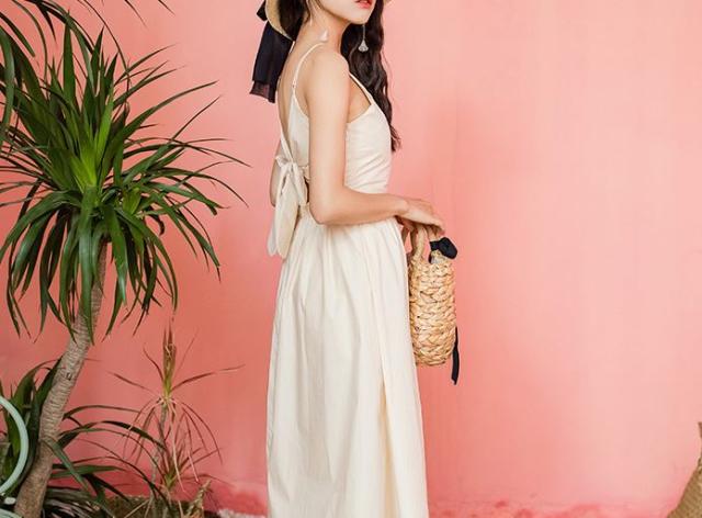 ワンピース バックリボン バックオープン Vネック レディース ひざ下丈 ミモレ丈 袖あり 夏 秋 白ワンピース ロングワンピース かわいい の通販はau Pay マーケット ふくふくの木