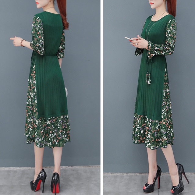 レトロ 花柄 ワンピース ワンピース 秋冬 花柄 ワンピース 花柄 ワンピース 花柄のワンピース 黒ワンピース 黒のワンピース 黒いワンピーの通販はau Pay マーケット ふくふくの木