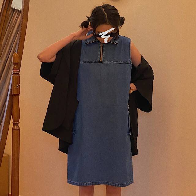 デニムワンピース デニム ひざ丈 ミディアム丈 襟付き ノースリーブ 無地 レトロ Aライン ジップアップ ポケット付き カジュアル の通販はau Pay マーケット おひさまブランケット