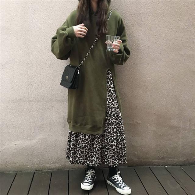 ワンピース ドッキングワンピ パーカーワンピース ロング丈 マキシ丈 フード付き 袖あり 長袖 レオパード柄 無地 代 デイリー の通販はau Pay マーケット おひさまブランケット