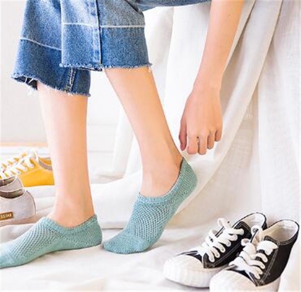 レディースショートソックス 滑り止め付き吸汗 無地 夏 カバーソックス 七足 靴下 ファッション 着心地よい レディースショートソックスの通販はau Pay マーケット レオレオ Au Pay マーケット店