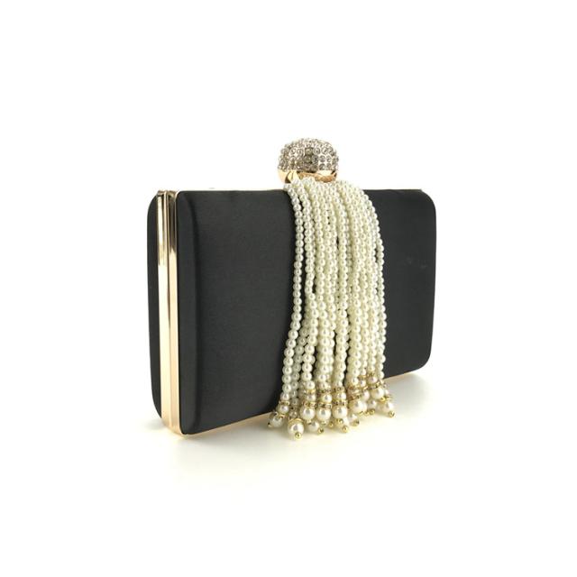 パールフリンジ パーティー バッグ クラッチ クラッチバッグ 結婚式 パーティー アイテム パーティー バッグ 黒 ブラック フォーマルの通販はau Pay マーケット Onlythebest