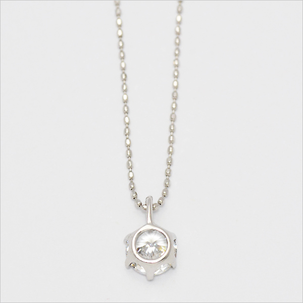 ペンダントトップ レディース K18 ゴールド キュービックジルコニア 18K 18金 GOLDの通販は