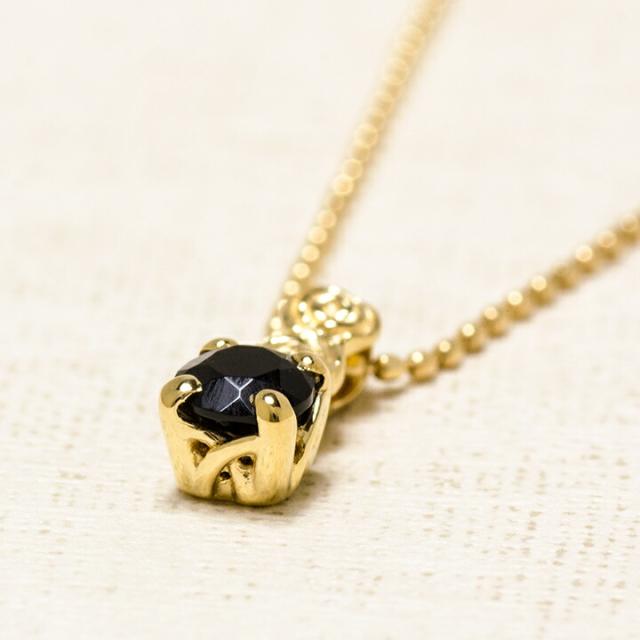 ペンダントトップ K18 ゴールド オニキス バラモチーフ 「rosa」  18K 18金 GOLDの通販は