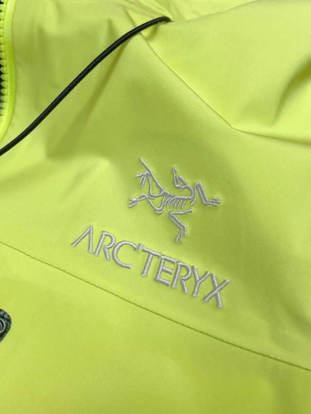 ARC'TERYX アークテリクス トップス パーカー ジャケット