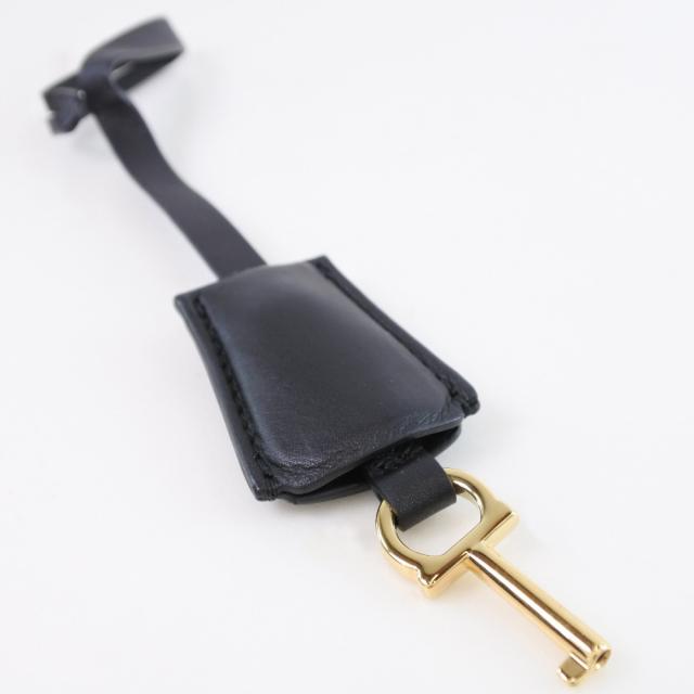 Salvatore Ferragamo サルヴァトーレフェラガモ ガンチーニ ガンチーニ