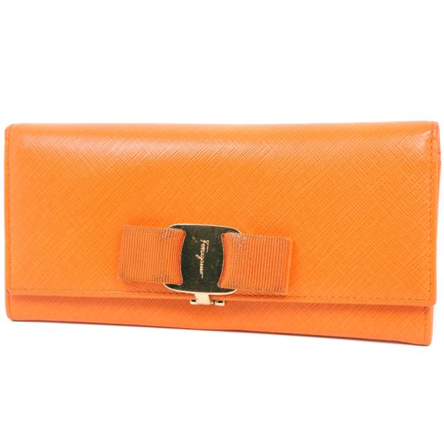 Salvatore Ferragamo サルヴァトーレフェラガモ カーフ オレンジ 長財布 レディース 中古 の通販はau Pay マーケット 質にしきの