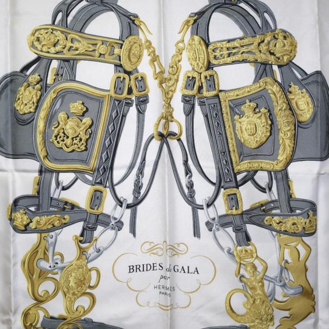 HERMES エルメス カレ90 BRIDES de GALA シルク 白 スカーフ