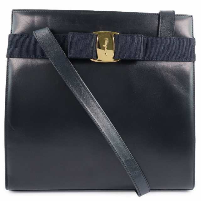 【気質アップ】 Salvatore Ferragamo サルヴァトーレフェラガモ ヴァラ カーフ バッグ