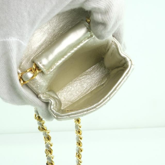 CHANEL シャネル チェーンポシェット マイクロ マトラッセ カーフ