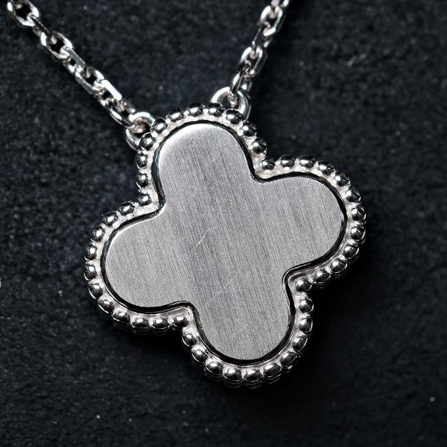 Van Cleef & Arpels ホリデー 2022 限定 セーブル Van Cleef & Arpels