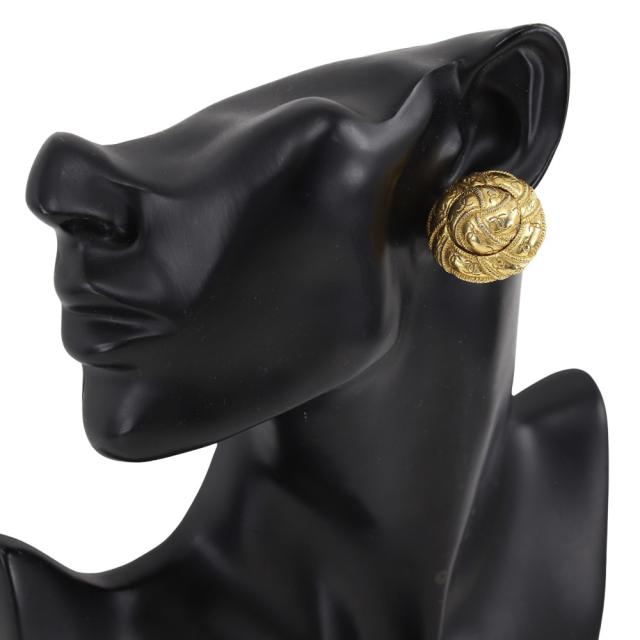 CHANEL シャネル 金メッキ イヤリング 30.2g レディース 【中古】の通販は